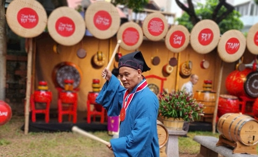 Nghe tiếng trống kể chuyện ngàn năm văn hiến